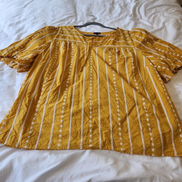 Talbots Yellow Blouse with White Dots - Picture 5 of 9